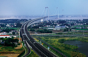 全自動機械設(shè)備，更平整